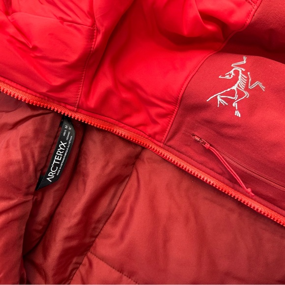 Arc'teryx Vibrant Red Puffer Jacket. Men’s M - Picture 4 of 6